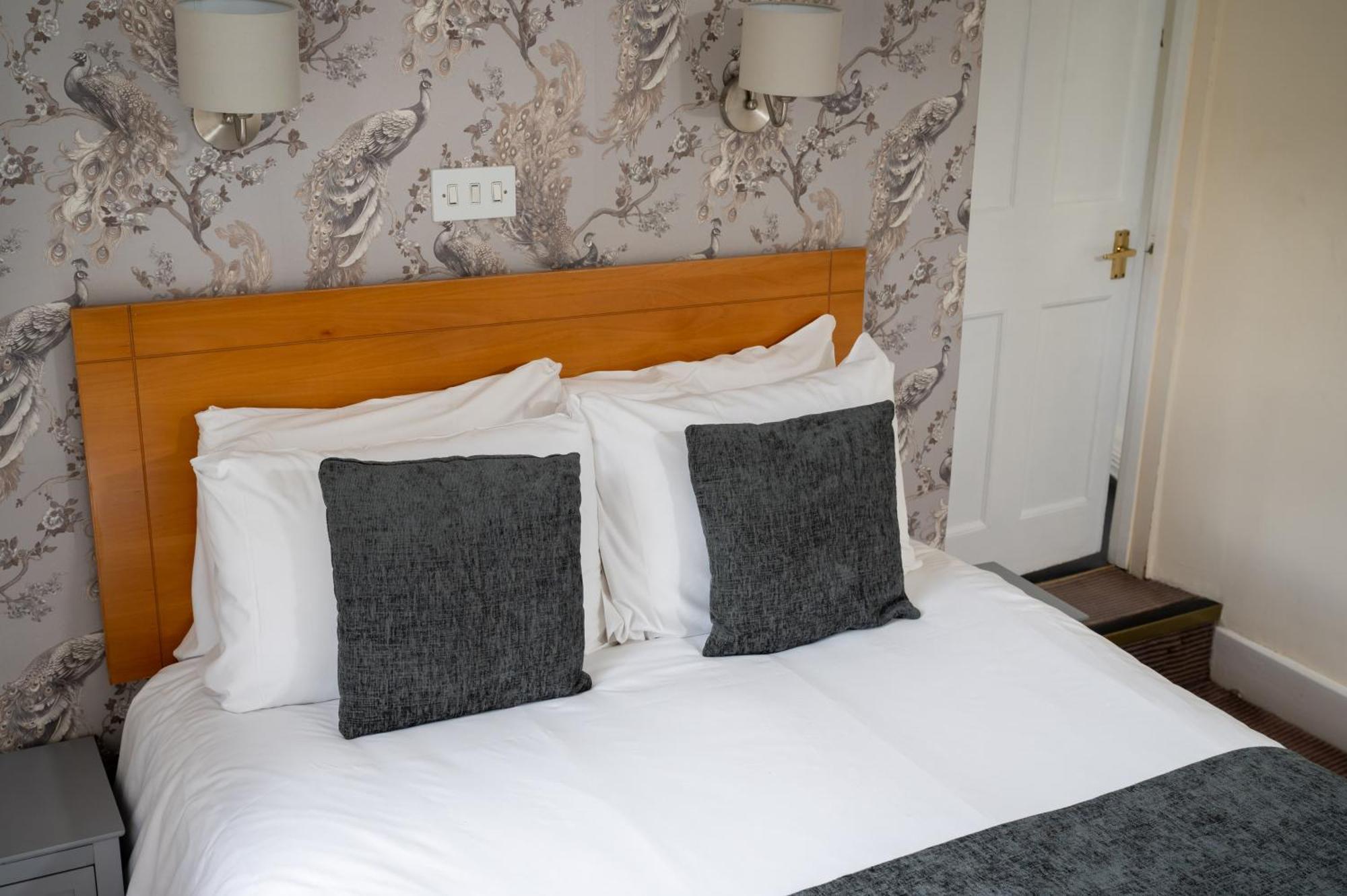 Bell Hotel By Greene King Inns Tewkesbury Exteriér fotografie